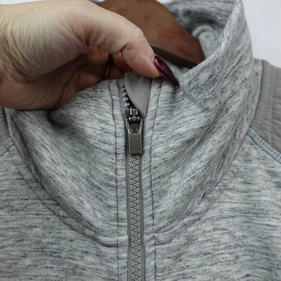 Athleta Stronger Workout Vest Sz M Heather Gray Knit Full Zip Sleeveless Jacket - Picture 12 of 14